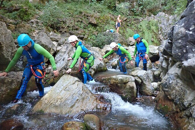 canyoning-family-fun-family-friendly-canyoningtour