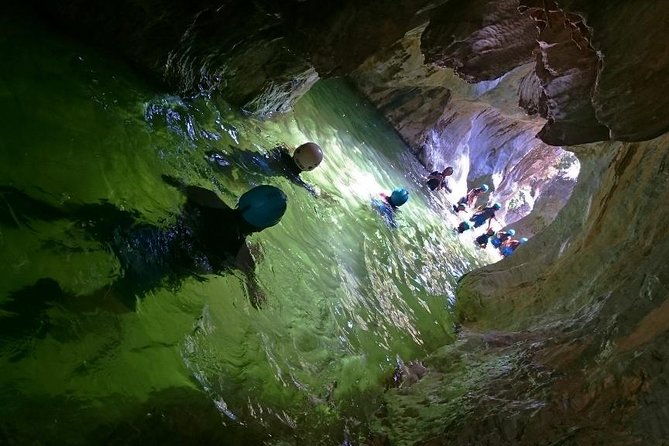 canyoning-for-beginners-in-the-benahavis-river
