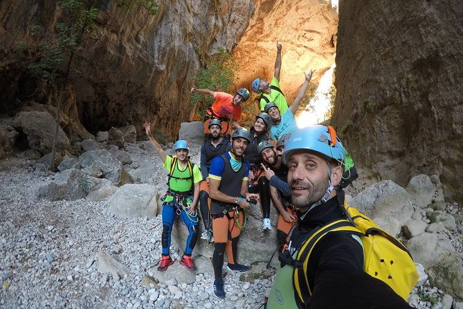 canyoning-green-throat