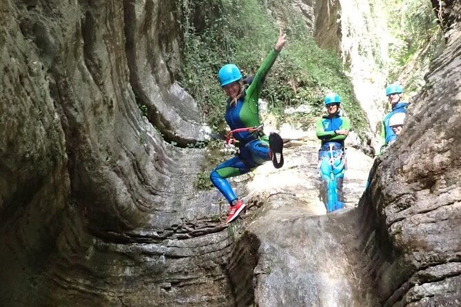 canyoning-gumpenfever-beginner-canyoningtour-for-everyone