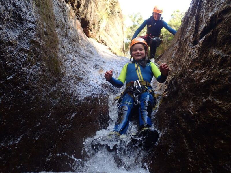 canyoning-in-madeira-ideal-for-first-timers-and-families