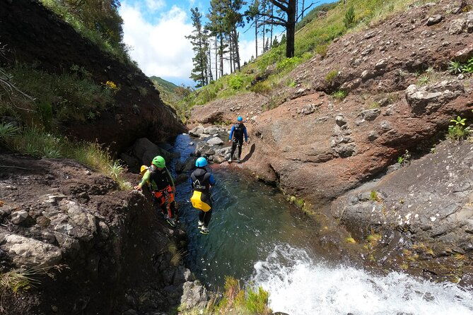 canyoning-in-madeira-island-level-1