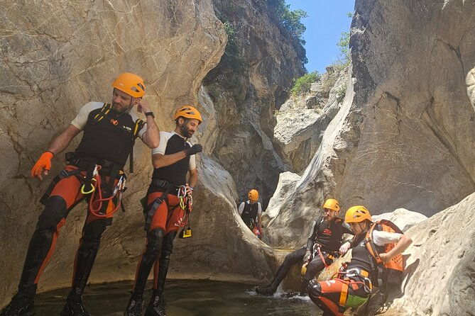 canyoning-in-manikia-gorge-from-athens