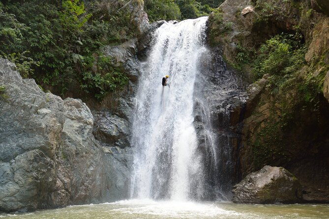 canyoning-in-the-baiguate-river