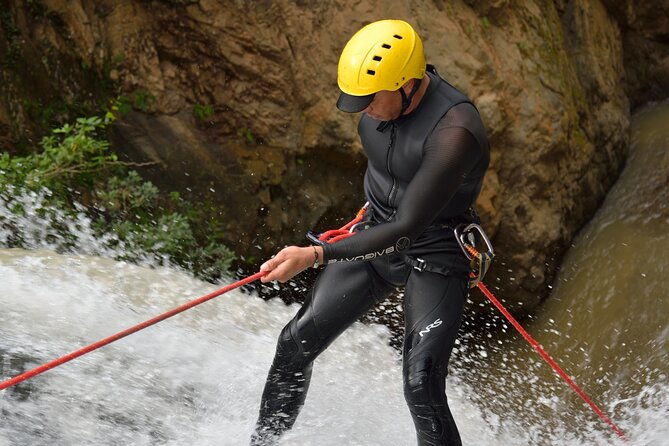 canyoning-in-the-baiguate-river