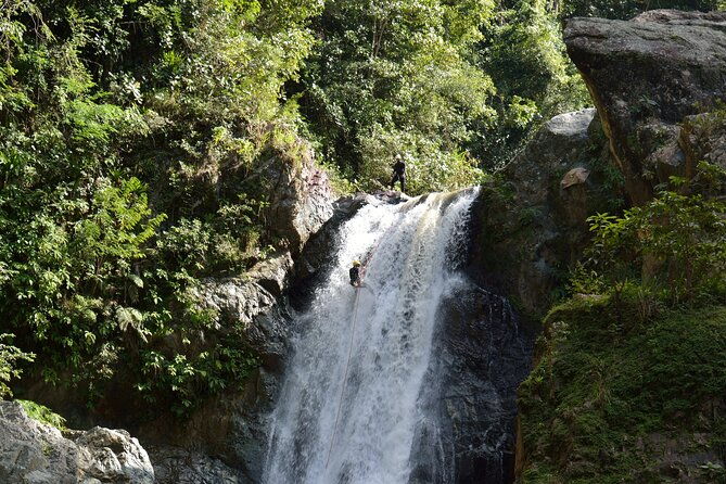 canyoning-in-the-baiguate-river