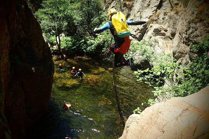 canyoning-in-the-corsica-island-the-baracci-canyon