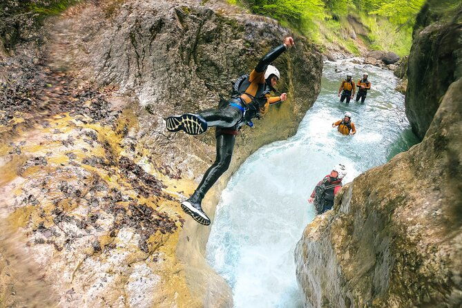 canyoning-interlaken-with-outdoor