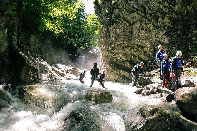 canyoning-interlaken-with-outdoor