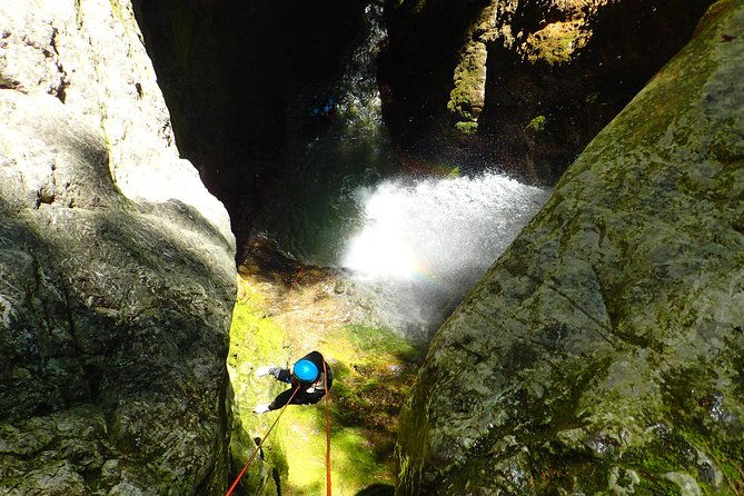 canyoning-sensation-of-angon-on-the-shores-of-lake-annecy