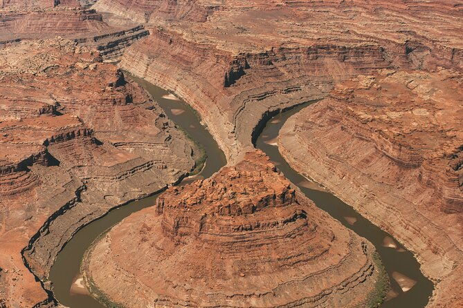 canyonlands-arches-national-parks-airplane-tour