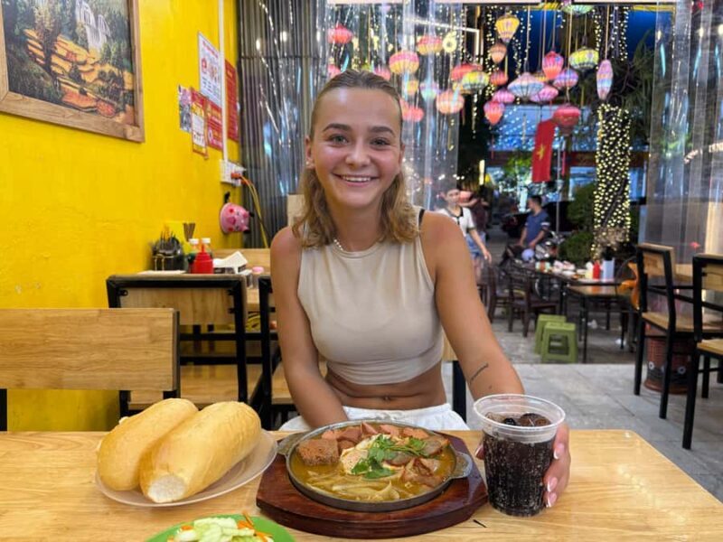 Cao Bang City: Walking/Motor/Car Food Tour with 7+ Tastings - The Guides: Knowledge and Warmth