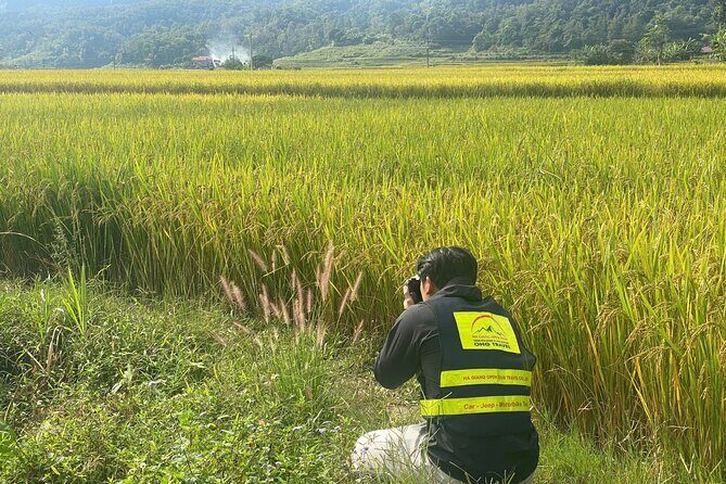 Cao Bang Loop Tour 3D2N by Motorbike, Car or Jeep - Guides and Service Quality