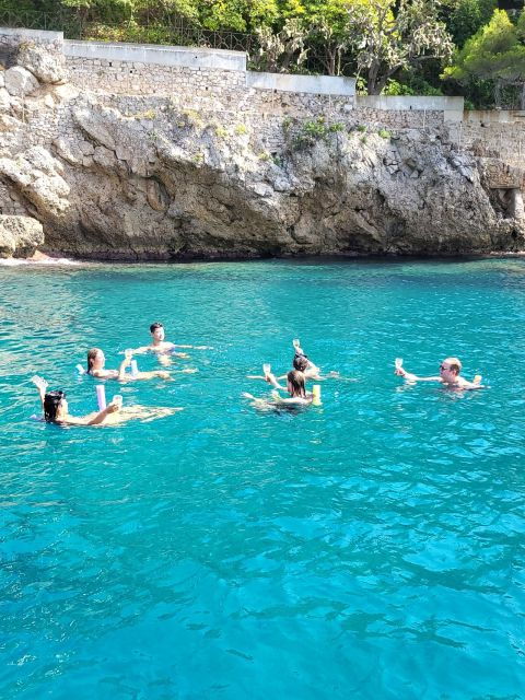 cap-ferrat-premium-cruise-swimming