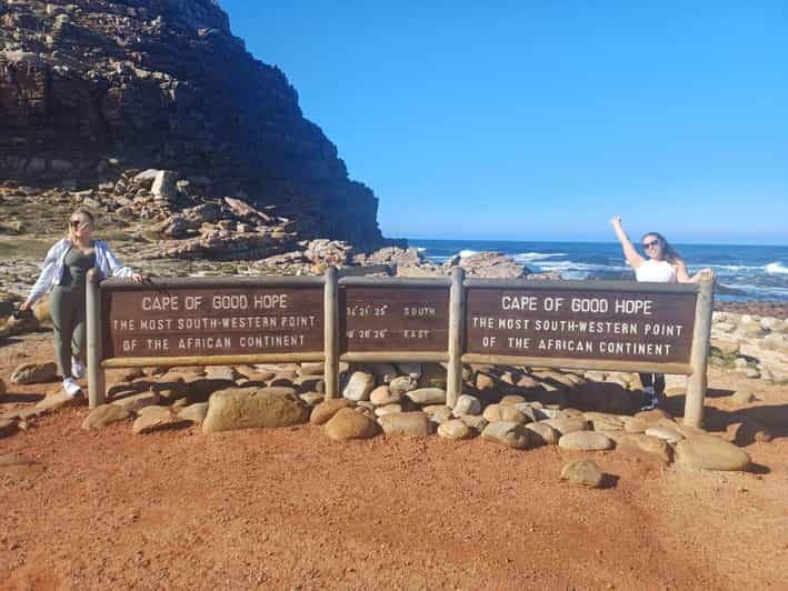 CAPE OF GOOD HOPE & PENGUIN,BOKAAP,SEALS,MUIZENBERG,FULLDAY - Key Points