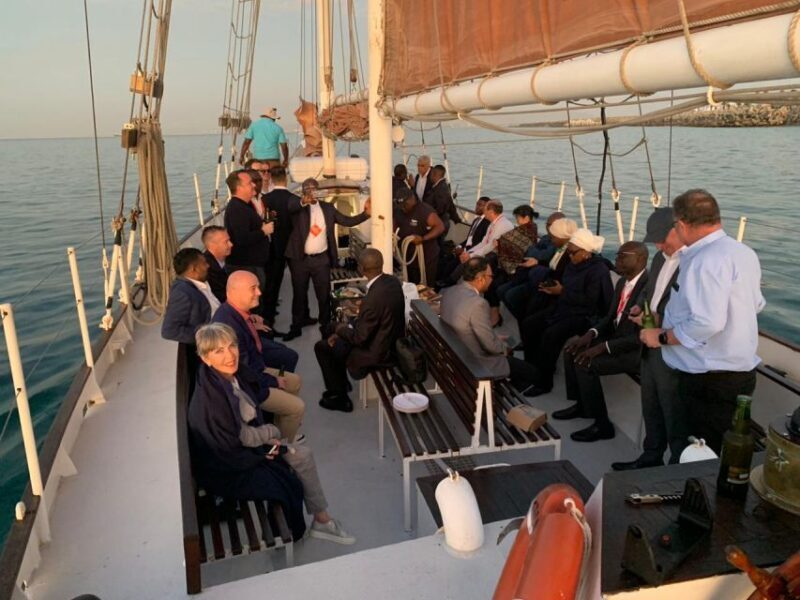 Cape Town: 1 Hour Table Bay Sailing Tour - The Sum Up