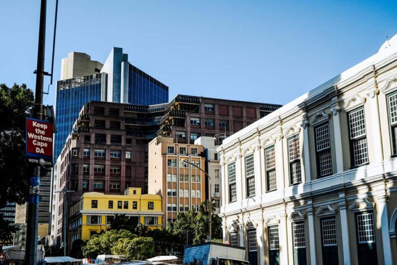 Cape Town: Art, Culture & History Walking Tour - Key Points