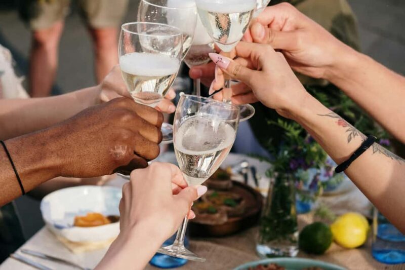Cape Town: Beach Horse Ride + Wine Tour + Lunch + Pick-Up - Key Points