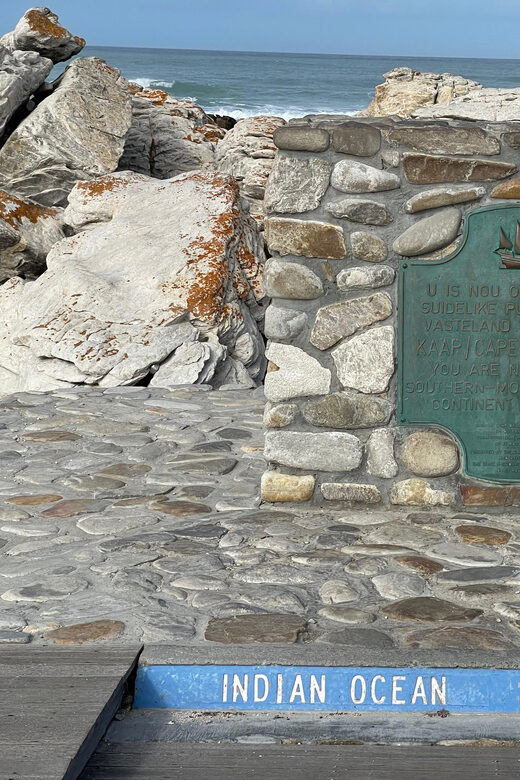 Cape Town: Cape Agulhas and Stony Point Penguin Tour - Key Points