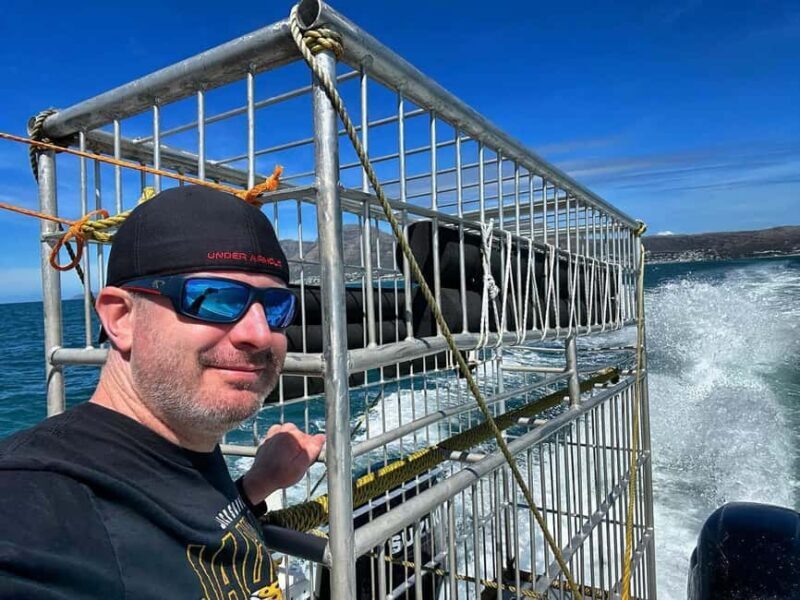 Cape Town : Gansbaai Eco-Friendly Shark Cage Diving Cruise - Introduction: Is This Shark Cage Tour Worth It?