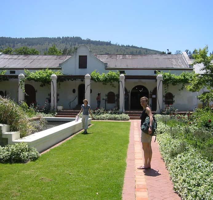 CAPE TOWN: Giraffe House and Cheetah Encounter with Wine - The Practical Side: What You Need to Know