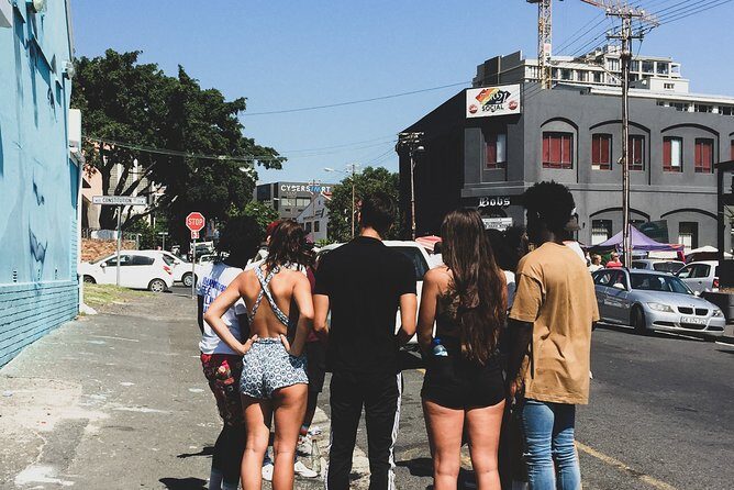 Cape Town Hostel Pub Crawl & LinkUps - The Sum Up: Is It Worth It?