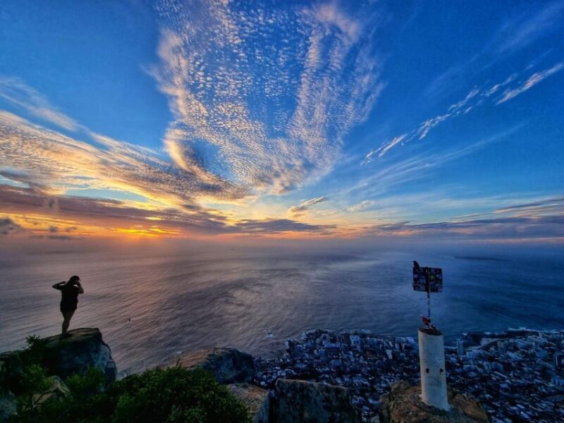 Cape Town: Lions Head Hike & Picnic - The Sum Up