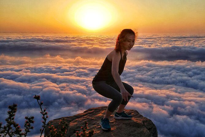 Cape Town: Lion's Head Sunrise/Sunset Hike - Snacks, Safety, and Comfort