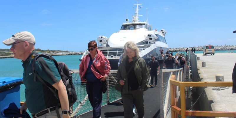 Cape Town: Robben Island ferry ticket with guided tour - Final Thoughts