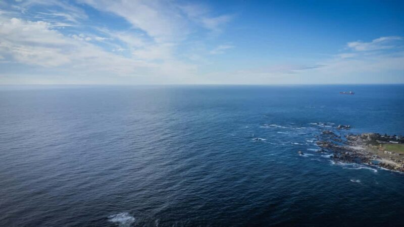 Cape Town: Robben Island Helicopter Flight - Key Points