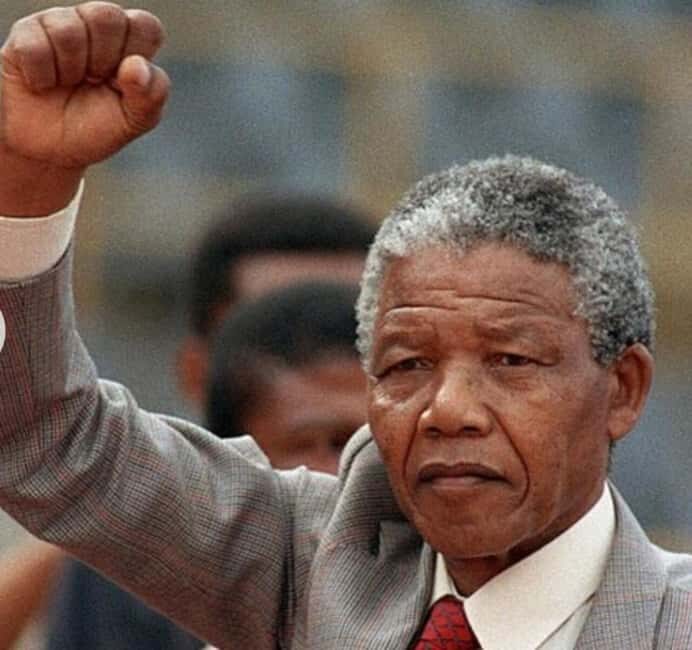 Cape Town: Robben Island Tour Tickets and V&A Waterfront - Key Points