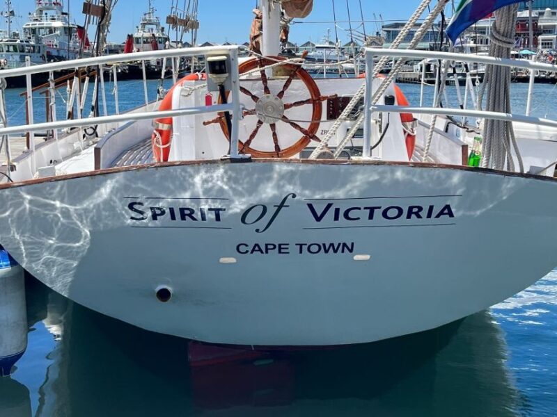 Cape Town: Sunset Cruise from V&A Waterfront with Bubbly - Discovering Cape Town from the Water