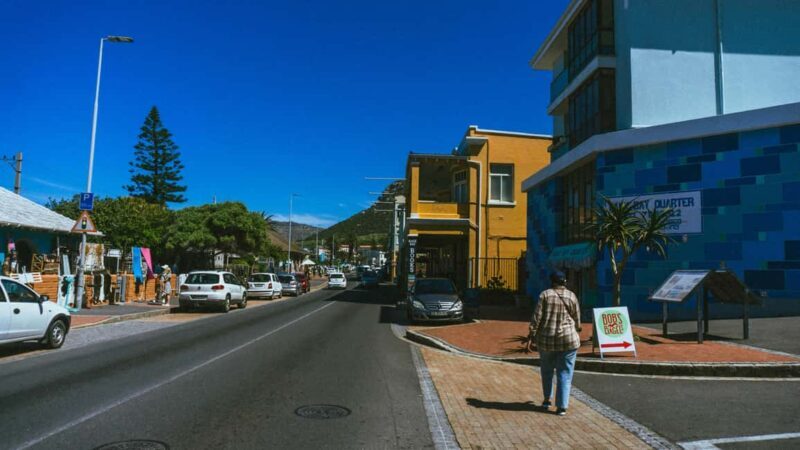 Cape Town: Table Mountain and Castle of Good Hope Tour - Key Points