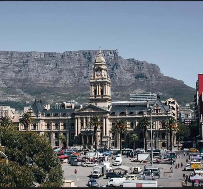 Cape Town: Table Mountain and V&A Waterfront Guided Tour - Exploring Cape Town: A Balanced Look at the Table Mountain and V&A Waterfront Guided Tour
