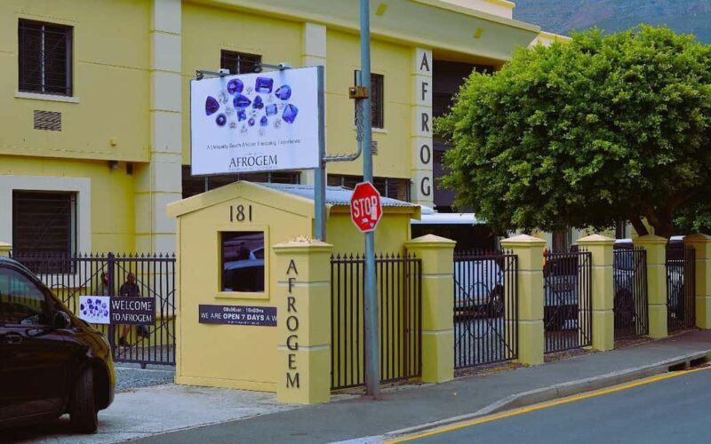 Cape Town: Table Mountain, Bo Kaap, and Diamond Tour - An In-Depth Look at the Tour
