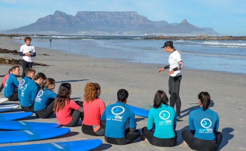 Cape Town:Learn to surf with the best view of Table Mountain - Key Points