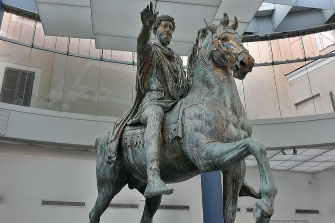 capitol-hill-and-capitoline-museums-skip-the-line-private-tour-2