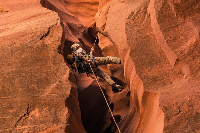 capitol-reef-national-park-canyoneering-adventure