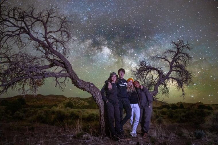 capitol-reef-national-park-milky-way-portraits-stargazing