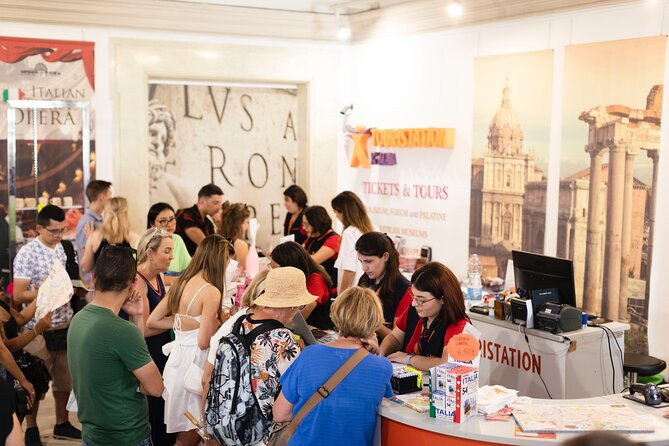 capitoline-museum-experience-with-multimedia-video