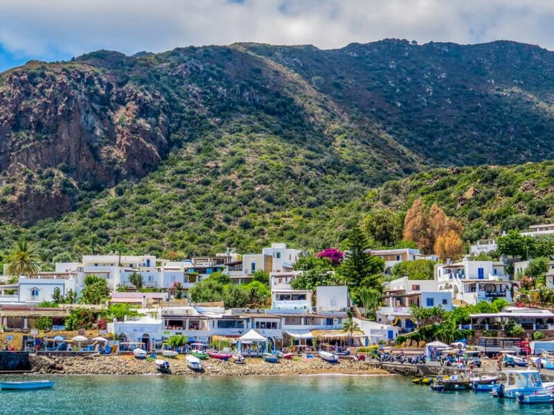 capo-dorlando-salina-panarea-stromboli-tour-with-boat