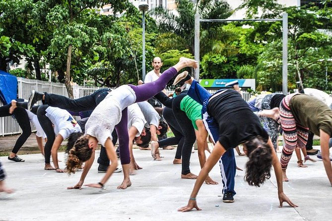 capoeira-classes-for-beginners-in-rio-de-janeiro