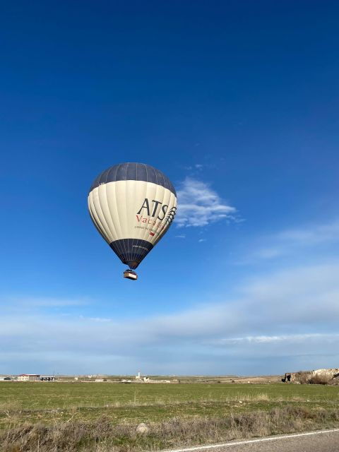 cappadocia-1-of-3-valleys-hot-air-balloon-flight