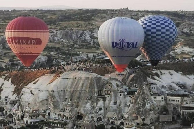 cappadocia-balloon-ride-and-champagne-breakfast