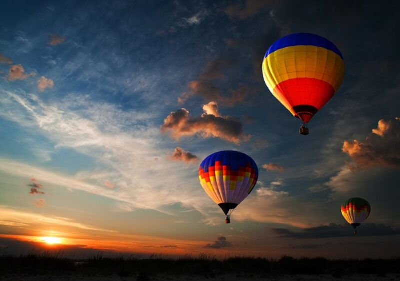 cappadocia-cat-valley-at-sunrise-hot-air-balloon-ride