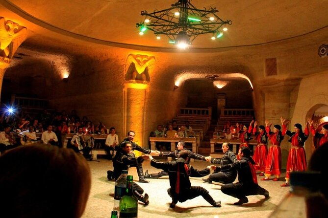 cappadocia-cave-restaurant-for-dinner-and-turkish-entertainments