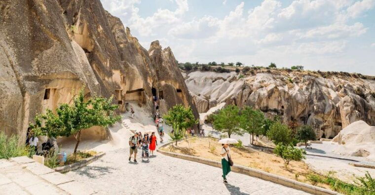 cappadocia-central-red-tour-with-options