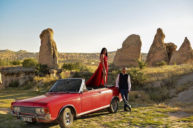 cappadocia-classic-car-sunset-or-sunrise