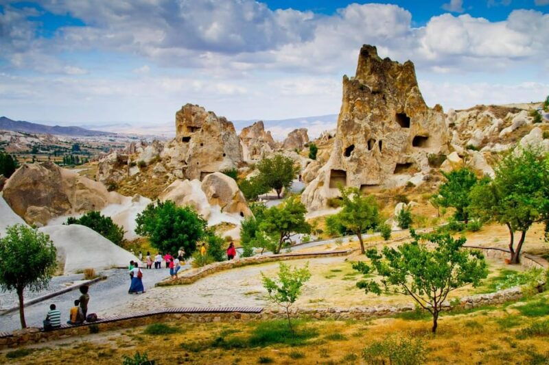 cappadocia-explore-cappadocias-highlights-on-the-red-tour