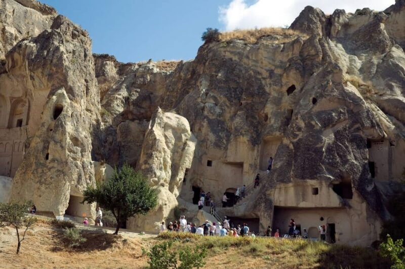 cappadocia-explore-cappadocias-highlights-on-the-red-tour